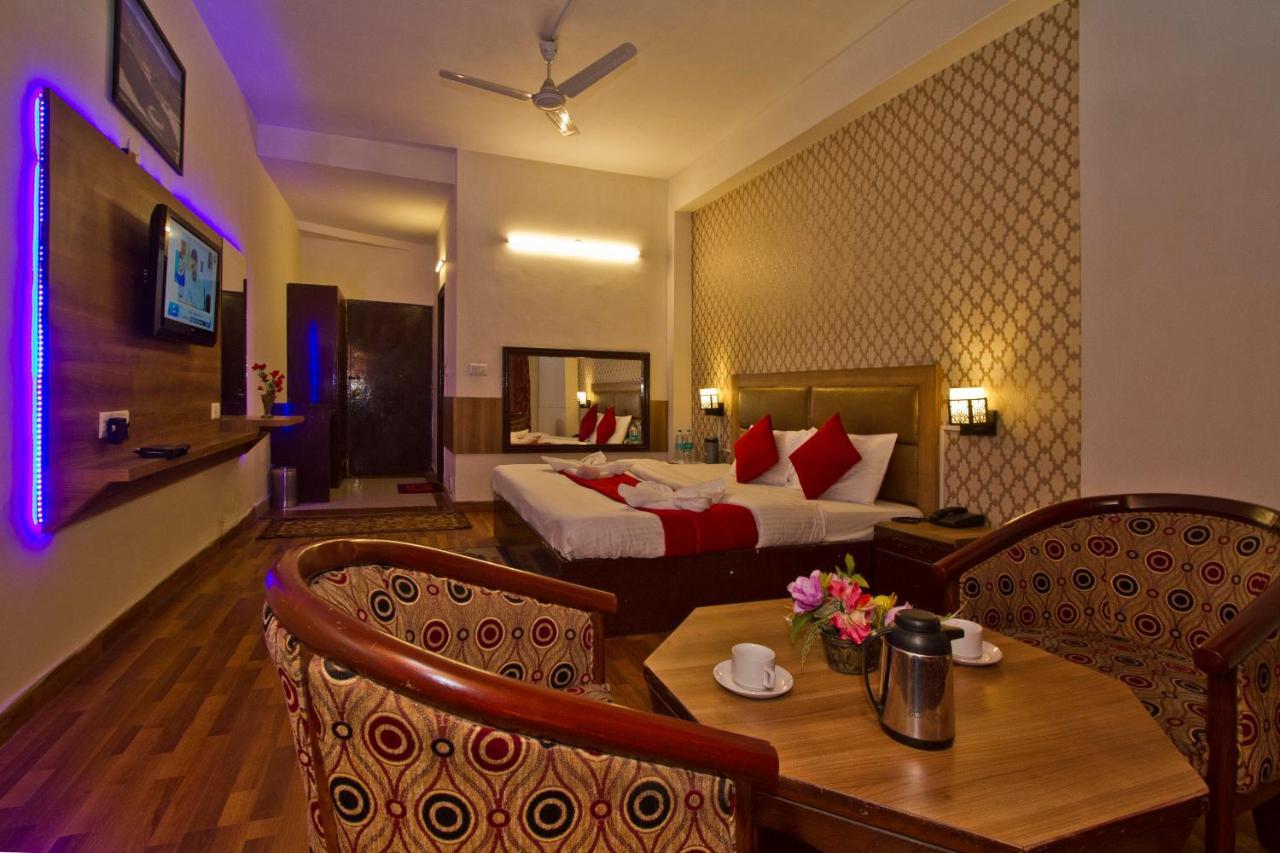 Hotel Sitara International Manāli Εξωτερικό φωτογραφία